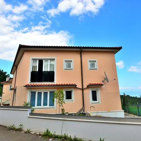 Apartment With Terrace And Sea View 2